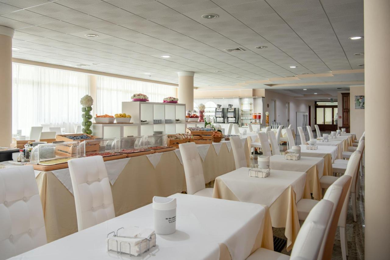 Rivoli Hotel Extérieur photo