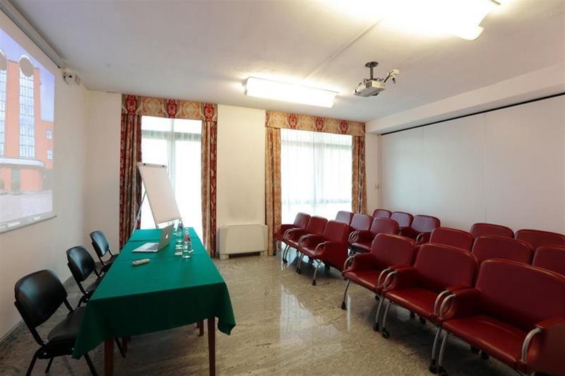 Rivoli Hotel Extérieur photo